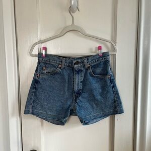 Vintage 505 orange tag Levi shorts
